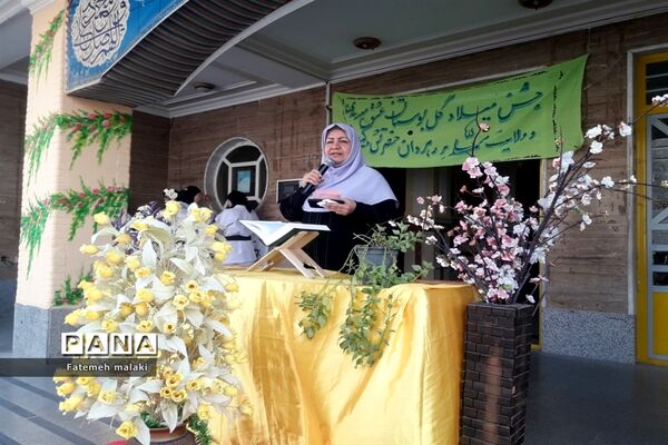برگزاری جشن میلاد پیامبر اسلام (ص)و امام جعفر صادق (ع) در دبیرستان زنده‌یاد علی حاتمی ملارد