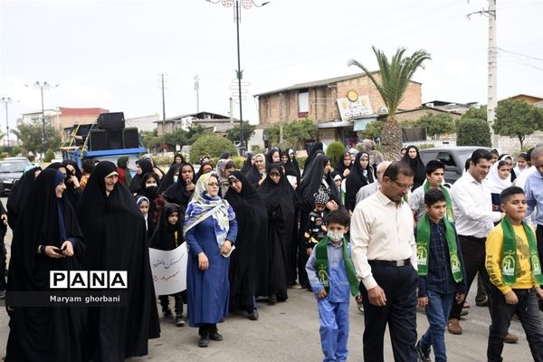 همایش پیاده‌روی به مناسبت هفته وحدت در بهنمیر