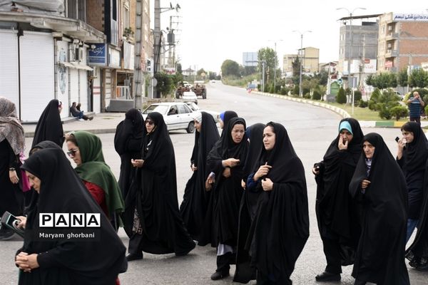 همایش پیاده‌روی به مناسبت هفته وحدت در بهنمیر