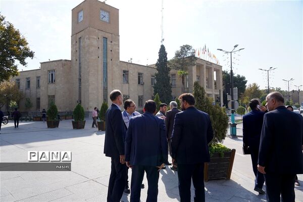 بازدید مدیرکل آموزش و پرورش استان اصفهان ازآماده‌‍سازی مترو اصفهان