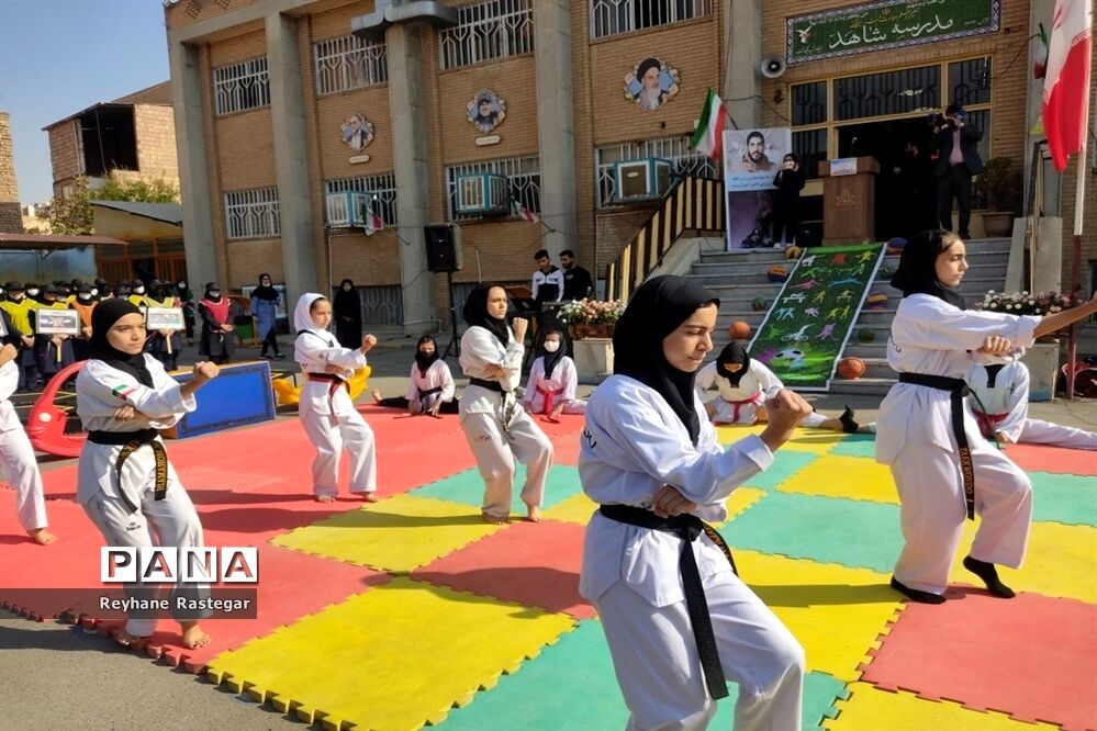 نهضت بزرگ و کار جهادی آموزش و پرورش در حوزه تربیت بدنی
