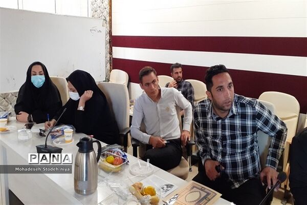 همایش تقدیر از دبیران تربیت‌بدنی منطقه کهریزک