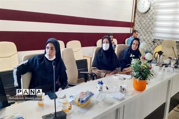 همایش تقدیر از دبیران تربیت‌بدنی منطقه کهریزک