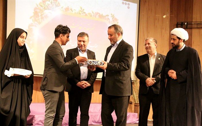 میانگین باسوادی استان سمنان‌ دو درصد از میانگین کشوری بالاتر است
