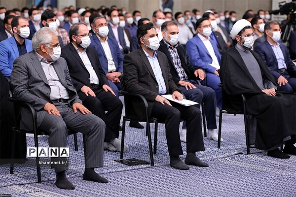 دیدار نخبگان و استعدادهای برتر تحصیلی با رهبر انقلاب