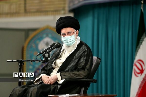 دیدار نخبگان و استعدادهای برتر تحصیلی با رهبر انقلاب
