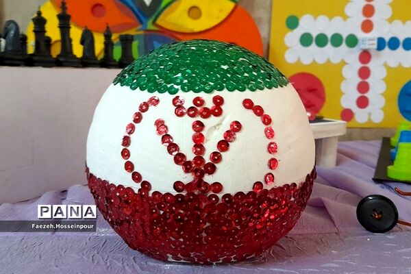 جشنواره غذای سالم و نمایشگاه دست‌سازه‌های ورزشی به‌مناسبت هفته تربیت‌بدنی در بهارستان‌ دو