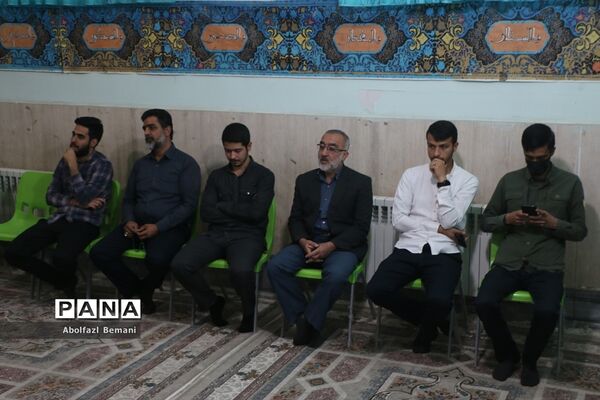 استقبال از شهید گمنام در دبیرستان شاهد رضویه قم