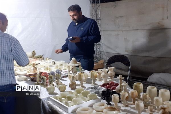 جشنواره وحدت اقوام ایرانی در دریاچه شهدای خلیج فارس