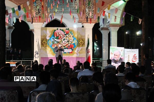 جشن بزرگ خانوادگی به‌مناسبت میلاد پیامبر اکرم (ص) و امام جعفر صادق(ع) در دولت‌آباد برخوار
