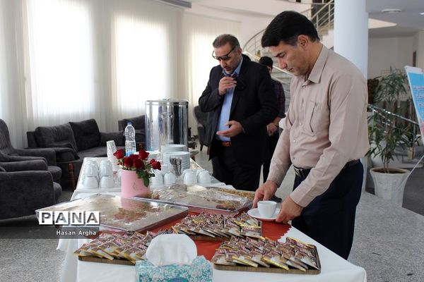 اولین روز نشست مدیران سازمان دانش‌آموزی استان‌ها