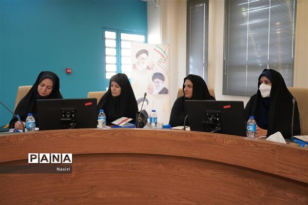 برگزاری گردهمایی معاونان آموزش ابتدایی نواحی و مناطق استان اصفهان