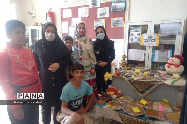 برگزاری جشنواره غذاهای سالم و سنتی در دبستان امام حسن مجتبی(ع) رودهن