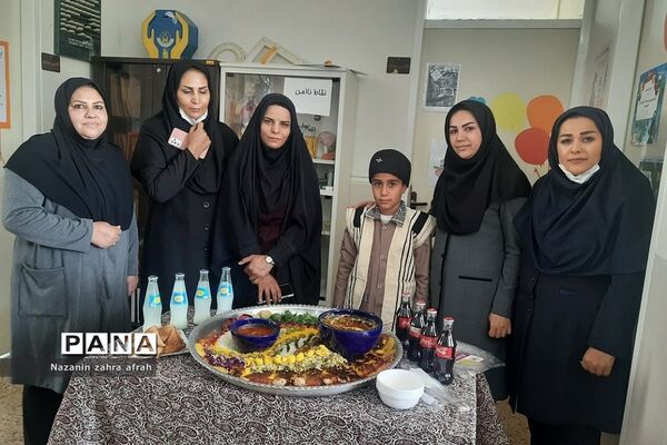 برگزاری جشنواره غذاهای سالم و سنتی در دبستان امام حسن مجتبی(ع) رودهن
