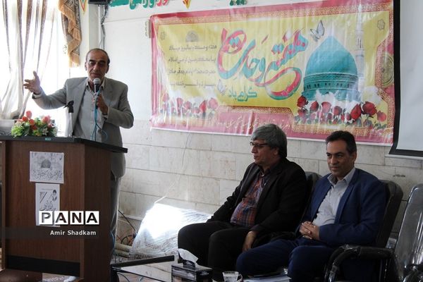 برگزاری مناظره دانش‌آموزی در مدرسه شهید‌بهشتی سمنان