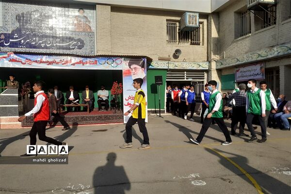 افتتاحیه المپیاد ورزشی دبیرستان سروش شاهد