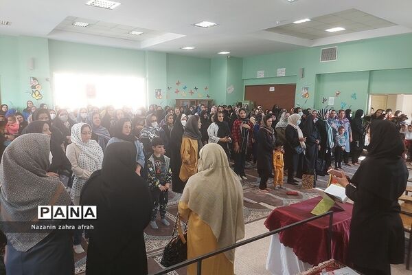 برگزاری جلسه انتخابات انجمن اولیا و مربیان در مدارس رودهن