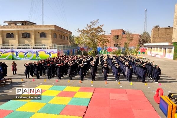 نواختن زنگ هفته تربیت‌بدنی در پاکدشت
