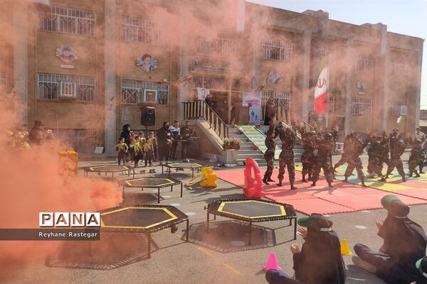 نواختن زنگ هفته تربیت‌بدنی در پاکدشت