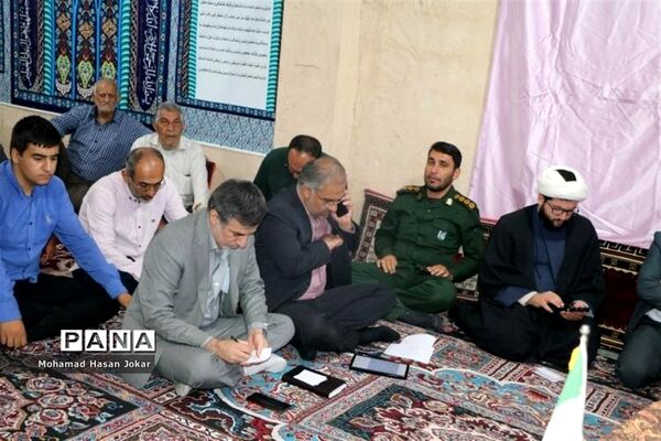 نشست مردمی مدیرکل آموزش و پرورش فارس با مردم شهرک سعدی شیراز