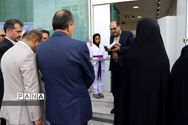 برپایی نمایشگاه «هنر، خلاقیت، ورزش» در نگارخانه اداره‌کل آموزش و پرورش فارس