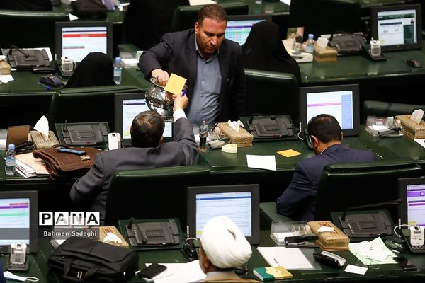 جلسه رای اعتماد به وزیر پیشنهادی تعاون، کار و رفاه اجتماعی