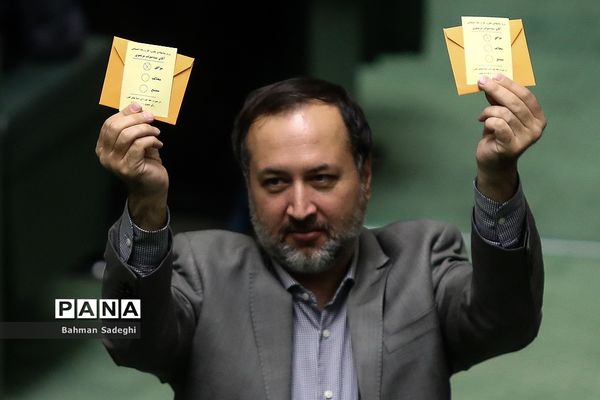 جلسه رای اعتماد به وزیر پیشنهادی تعاون، کار و رفاه اجتماعی