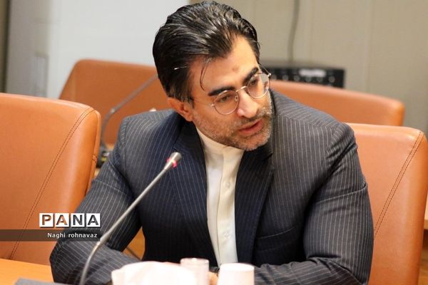 رونمایی از برنامه عملیاتی اداره‌کل آموزش و پرورش شهرستان‌های استان تهران