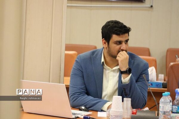 رونمایی از برنامه عملیاتی اداره‌کل آموزش و پرورش شهرستان‌های استان تهران