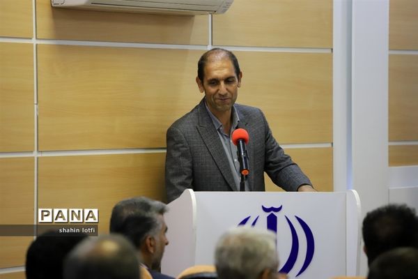 نشست اعضای شورای آموزش و پرورش استان کرمانشاه