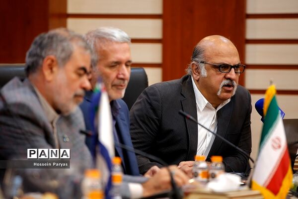 گردهمایی خیرین مدرسه‌یار