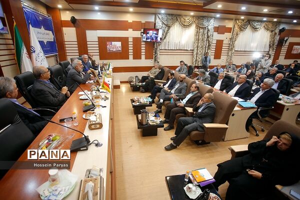 گردهمایی خیرین مدرسه‌یار