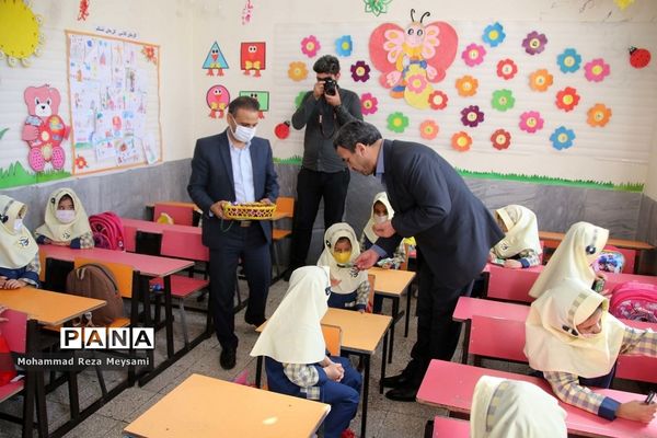 سفر یک روزه معاون وزیر و رییس سازمان مدارس غیردولتی وزارت آموزش و پرورش به استان سمنان