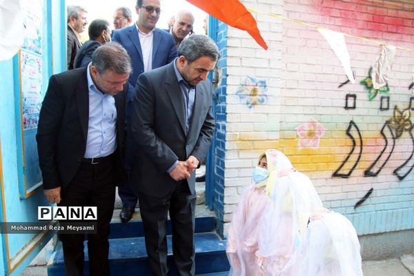 سفر یک روزه معاون وزیر و رییس سازمان مدارس غیردولتی وزارت آموزش و پرورش به استان سمنان