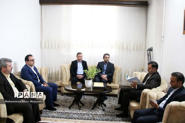 سفر یک روزه معاون وزیر و رییس سازمان مدارس غیردولتی وزارت آموزش و پرورش به استان سمنان