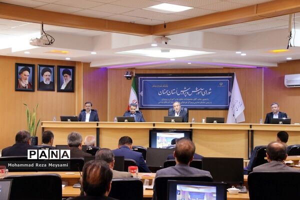 ششمین جلسه شورای آموزش و پرورش استان سمنان در سال 1401