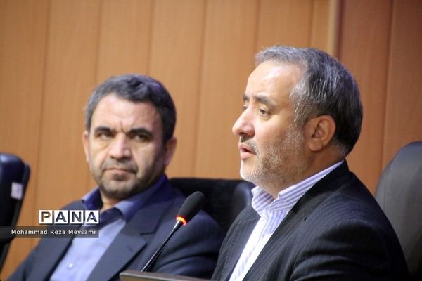 ششمین جلسه شورای آموزش و پرورش استان سمنان در سال 1401