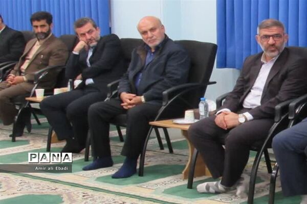 دیدار وزیر جهاد کشاورزی با نماینده ولی فقیه