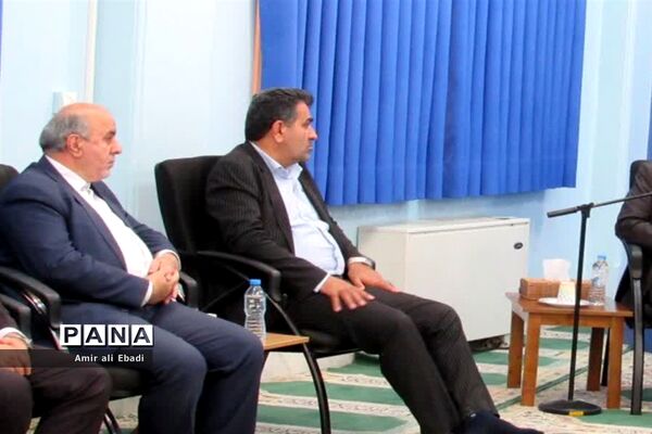 دیدار وزیر جهاد کشاورزی با نماینده ولی فقیه