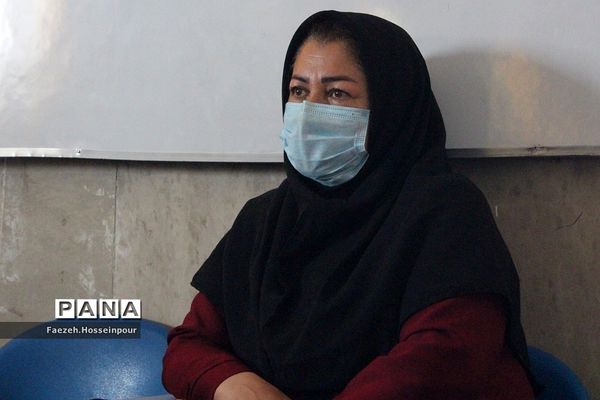 برگزاری کارگاه آموزشی سواد رسانه‌ در بهارستان‌دو