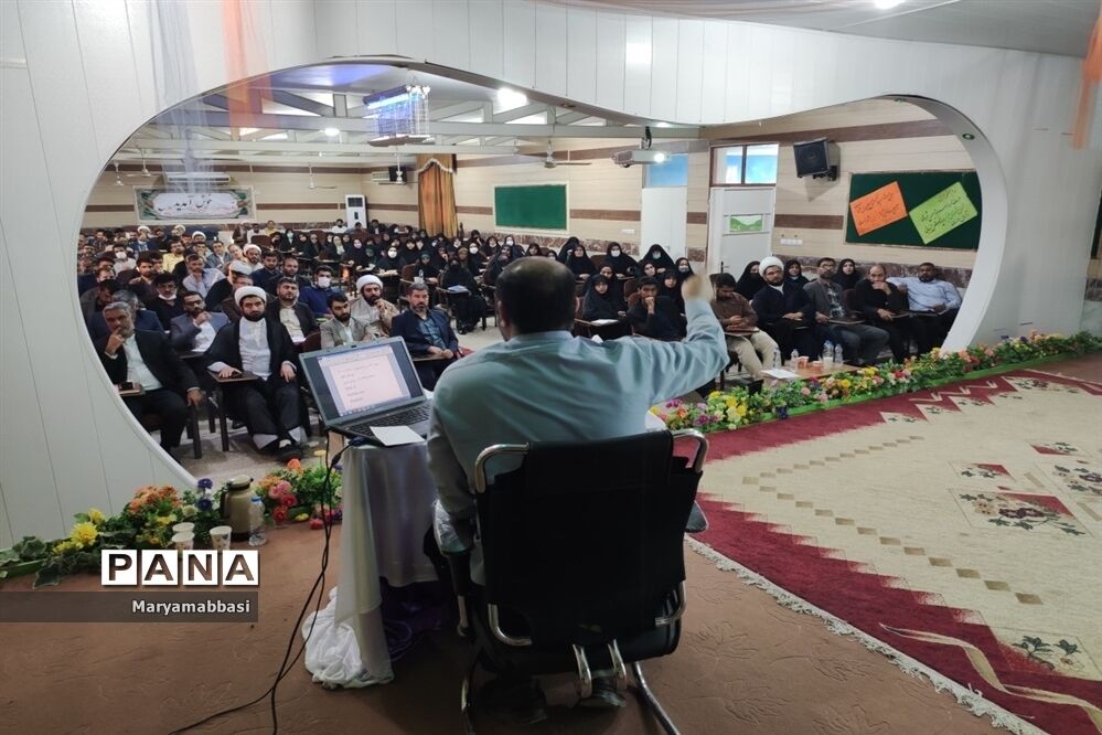 برگزاری دوره تربیت مربی «جهاد تبیین» در خوزستان