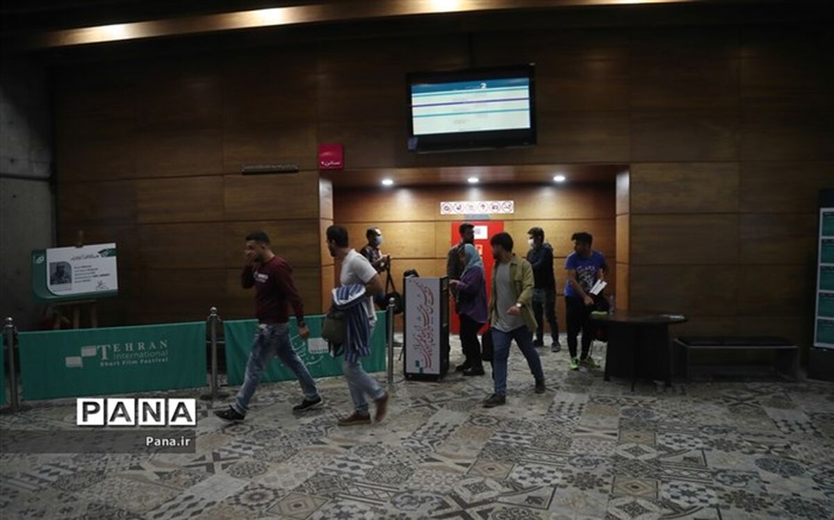 علی توکلی: باید تلاش کنیم اعتبار جشنواره فیلم کوتاه تهران حفظ شود