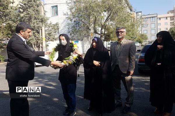 مراسم استقبال و تقدیر از نازنین فاطمه عیدیان صاحب مدال طلا آسیایی