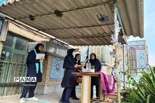 برگزاری جشن ورزش و سلامتی در دبیرستان زینبیه منطقه ۱۳