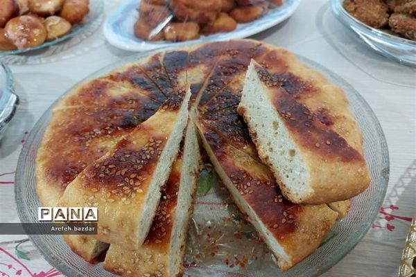 جشنواره غذای سالم در مدرسه شهید ناطق نوری بلده