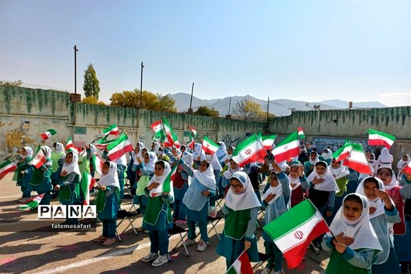 برگزاری مراسم افتتاحیه المپیاد ورزش درون‌مدرسه‌ای در دبستان نجمه فیروزکوه