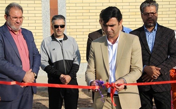 افتتاح زمین چمن مدرسه سردار سلیمانی در شهرستان سمنان