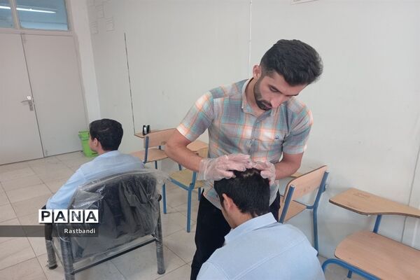 معاینه سلامت و بهداشت در دبیرستان فرهنگ عرفان