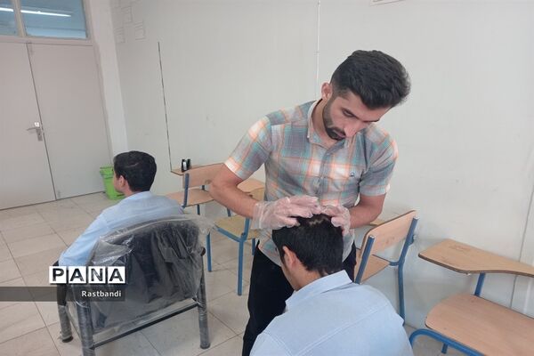 معاینه سلامت و بهداشت در دبیرستان فرهنگ عرفان