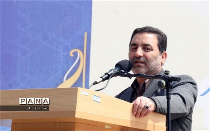 جایگاه مدیران مدارس و معلمان در تحقق جهاد تبیین بسیار اساسی و مهم است